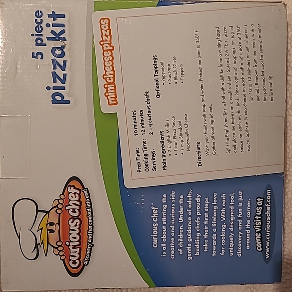 Curious chef 5 piece pizza kit.  Real kitchen tools for kid chefs - Picture 4 of 5